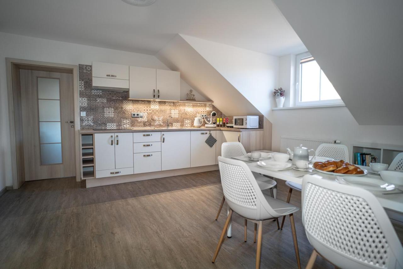 Apartmanovy Dum Sklipek Trutnov Zewnętrze zdjęcie