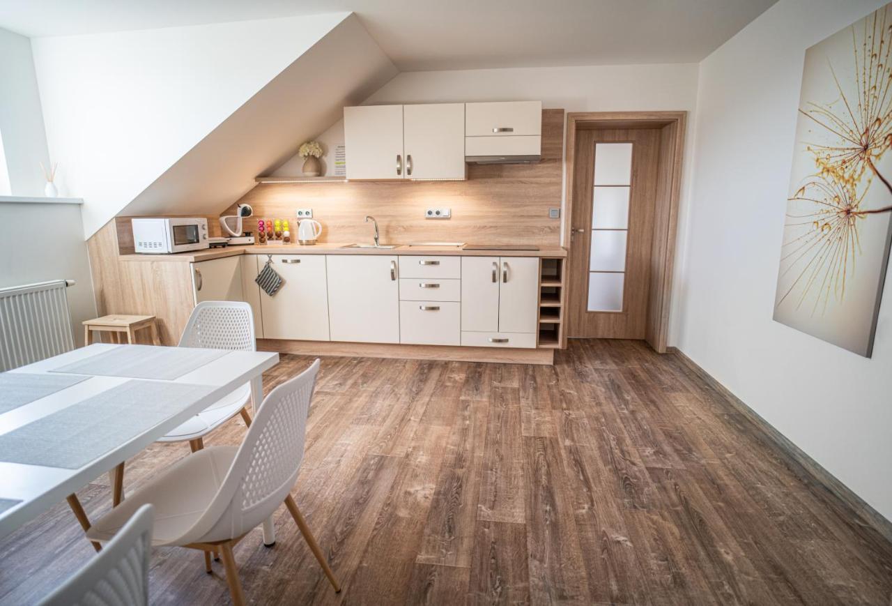 Apartmanovy Dum Sklipek Trutnov Zewnętrze zdjęcie